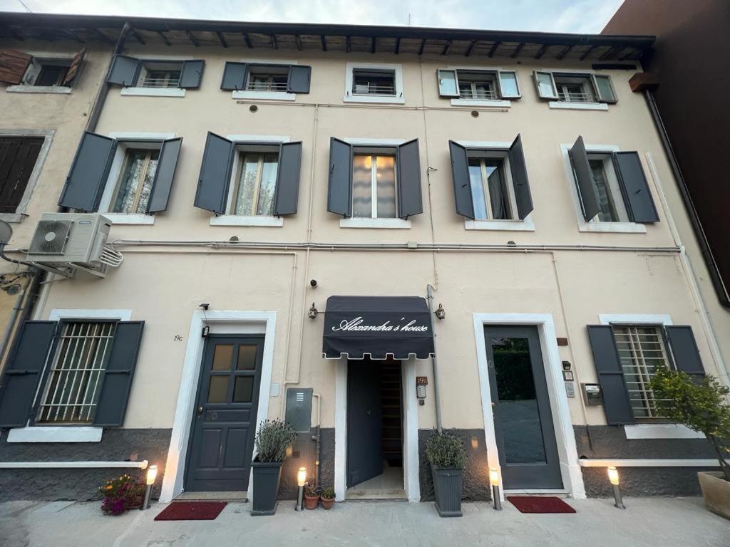 Alexandra'S House Apartment Verona Exterior photo